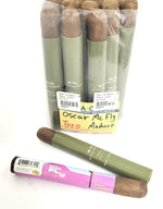 Load image into Gallery viewer, Oscar Valladares McFly Toro Maduro